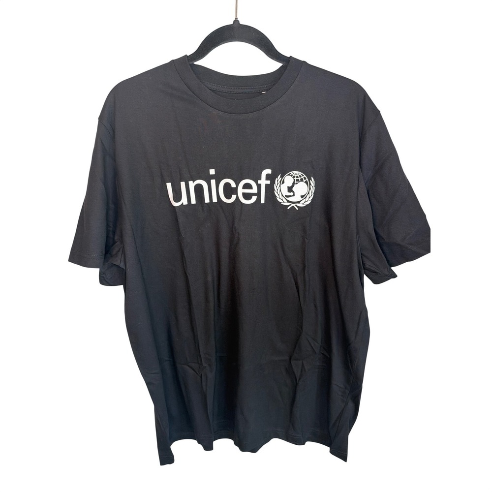 UNICEF Graphic Logo T-Shirt Mens XL Black Short Sleeve 100% Cotton Crewneck